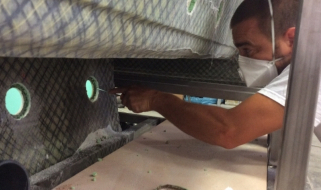 refitting-yacht-2.jpg